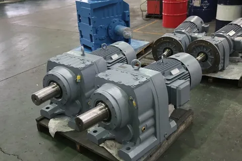 MES-DRIVE Helical Inline Gear Motors for Mixing Equipment